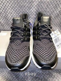 Adidas Ultra Boost Black/Blue Spikeless Golf Shoes Men's Size 10 -NEW WITH BOX