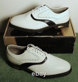 NEW IN BOX Men's FootJoy Classics Tour 11.5 C Style 51651 White/Black Golf Shoes