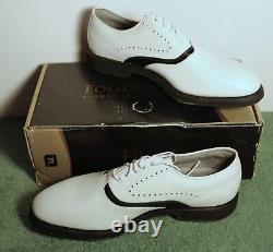 NEW IN BOX Men's FootJoy Classics Tour 11.5 C Style 51651 White/Black Golf Shoes