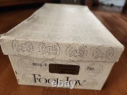 New 1960's Foot Joy Classics Golf Shoes with cleats, Black Made In USA, In Box