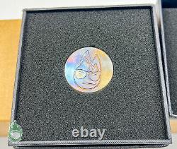 New Bettinardi Rare En Fuego T Hive Ball Marker Coin in Box