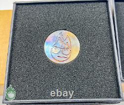New Bettinardi Rare En Fuego T Hive Ball Marker Coin in Box
