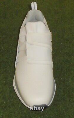 New in Box Footjoy Hyperflex BOA Golf Shoes, White, 9.5 Medium, 51099