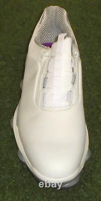 New in Box Footjoy Tour Alpha BOA Golf Shoes, White / Grey, 9.5 Medium, 55544