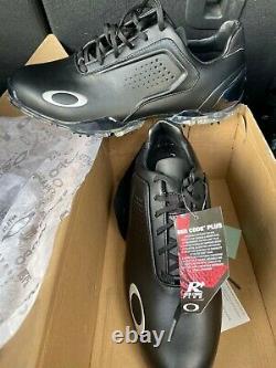 OAKLEY CARBONPRO Black Golf Shoes NEW WITH BOX Men's 9.5. 14038