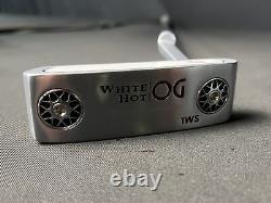 Odyssey 73008S3400 Golf 2021 White Hot OG One RH Putter with Stoke Lab New No Box